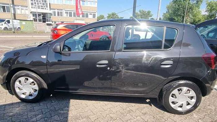 Dacia Sandero II 1.0 SCe 75 Essential Klima