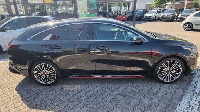 Kia ProCeed 1.6 T-GDI GT ProCee'd