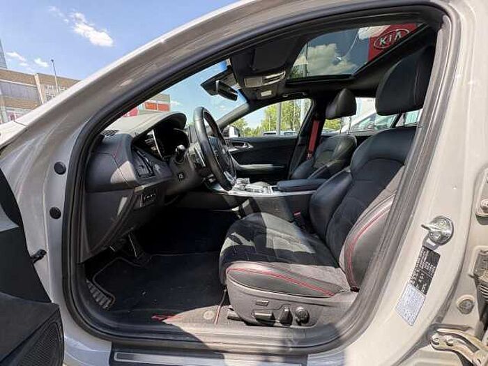 Kia Stinger GT AWD