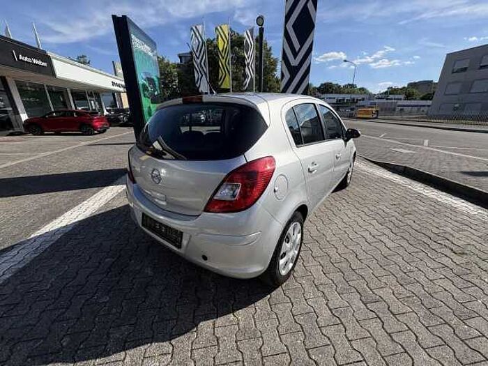 Opel Corsa D 1.2 Twinport Edition