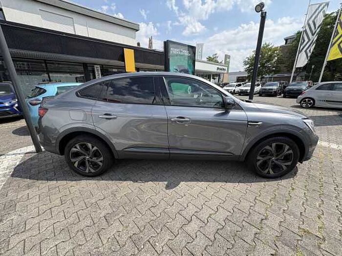 Renault Arkana 1.6 E-TECH 145 E-Tech Engineered