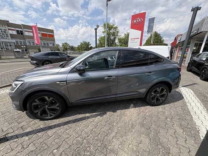 Renault Arkana 1.6 E-TECH 145 E-Tech Engineered
