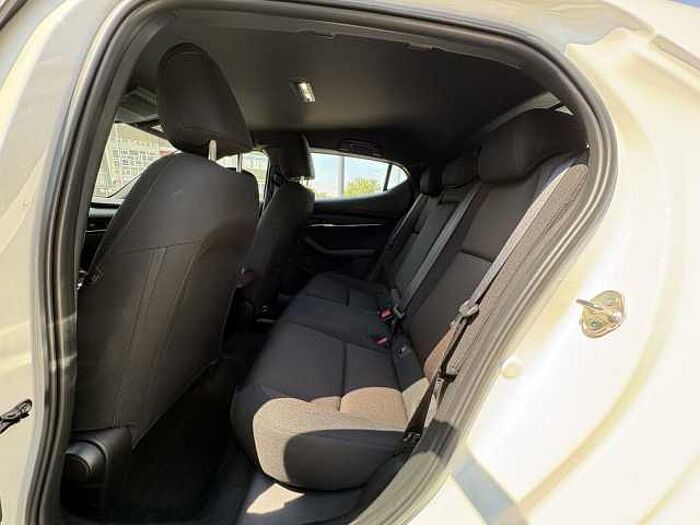 Mazda 3 2,5-Liter e-Skyactiv G 140 Centre-Line