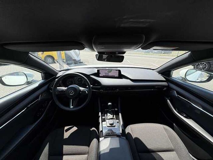 Mazda 3 2,5-Liter e-Skyactiv G 140 Centre-Line
