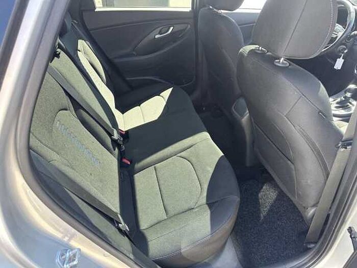 Hyundai i30 1.4 T-GDI Passion +