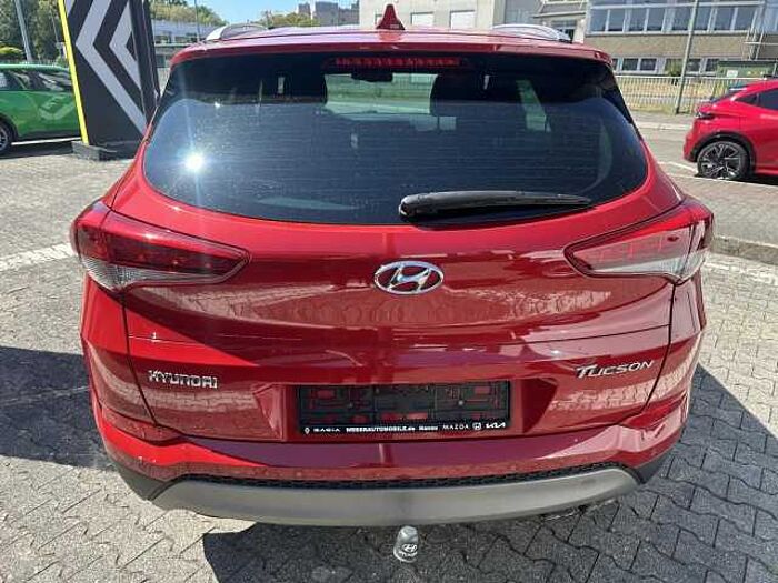 Hyundai TUCSON 1.6 Passion AHK
