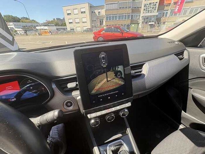 Renault Arkana 1.6 E-TECH Hybrid 145 Intens