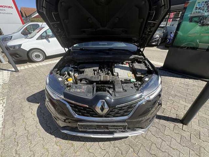 Renault Arkana 1.6 E-TECH Hybrid 145 Intens