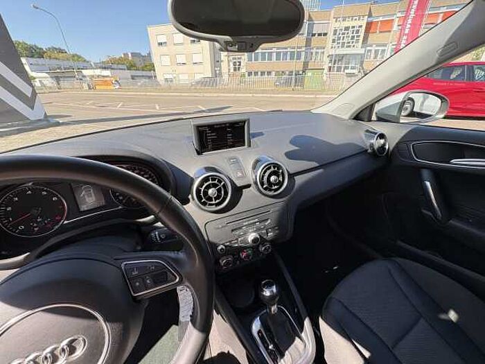 Audi A1 1.4 TFSI Ambition Allwetter