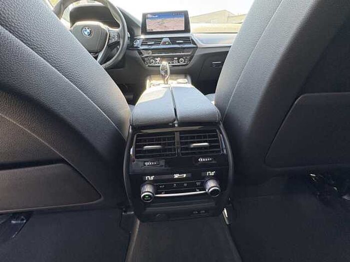 BMW 520 - d Mild Hybrid