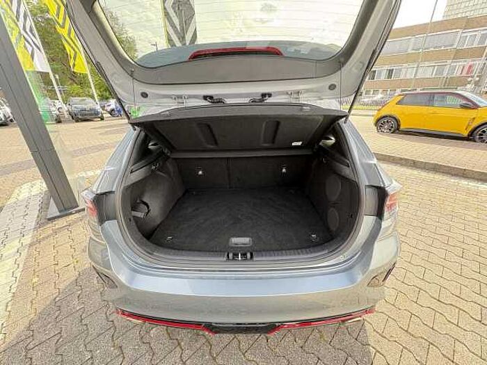 Kia cee'd / Ceed 1.6T-GDI GT