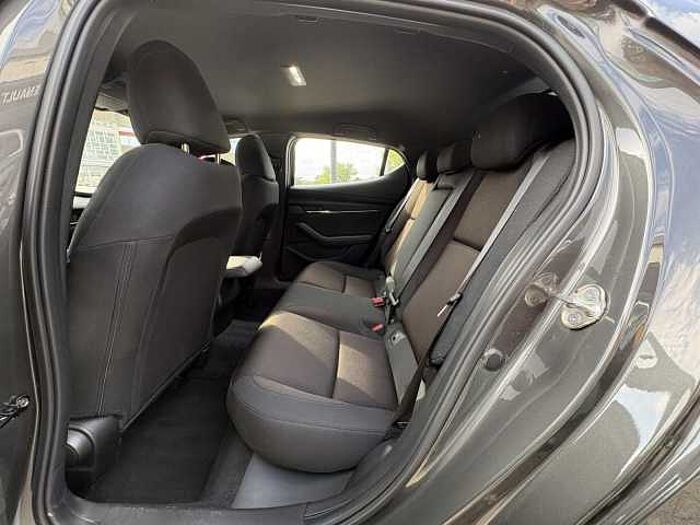 Mazda 3 2,5-Liter e-Skyactiv G 140 Centre-Line