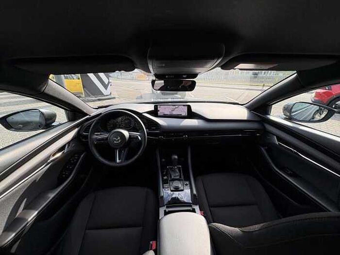 Mazda 3 2,5-Liter e-Skyactiv G 140 Centre-Line