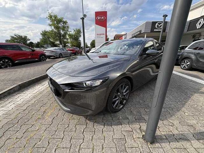 Mazda 3 2,5-Liter e-Skyactiv G 140 Centre-Line