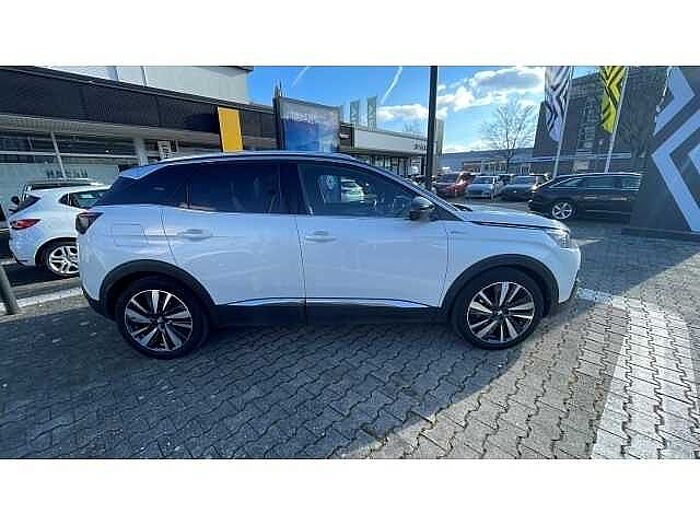 Peugeot 3008 Hybrid4 300 GT 1.6 Plug-In EU6d- Allrad Hybrid4 300 GT 1.6 Plug-In EU6d- Allrad