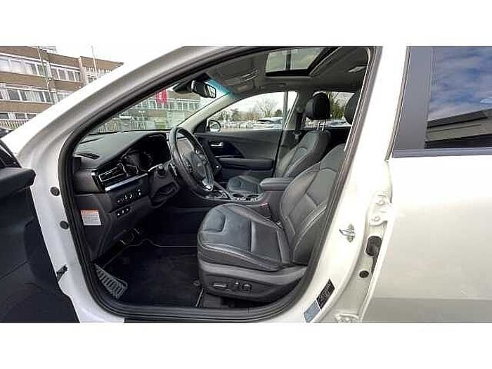 Kia Niro 1.6 PHEV DCT SPI LED+ GD 1.6 PHEV DCT SPI LED+ GD