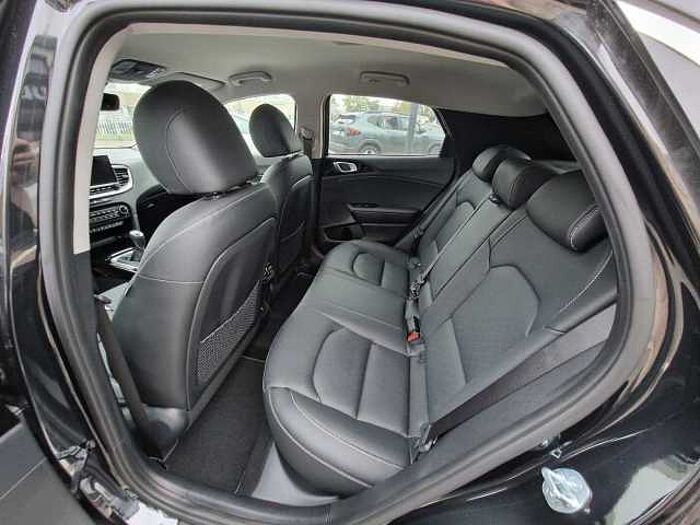 Kia XCeed 1.6D 136 48V PLATINUM STD 1.6D 136 48V PLATINUM STD