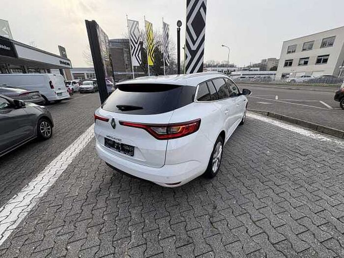 Renault Megane IV Grandtour Limited TCe 140