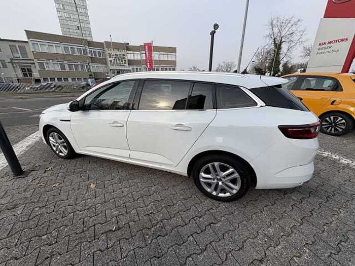 Renault Megane IV Grandtour Limited TCe 140