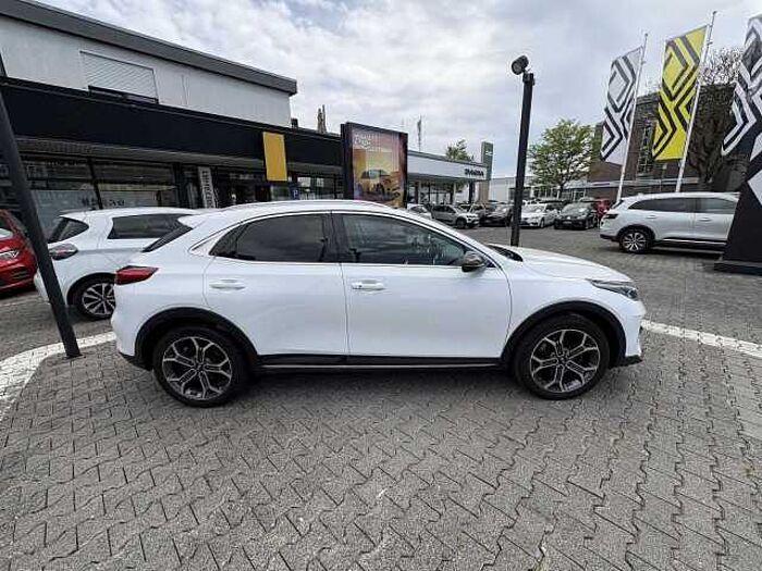 Kia XCeed Platinum Edition