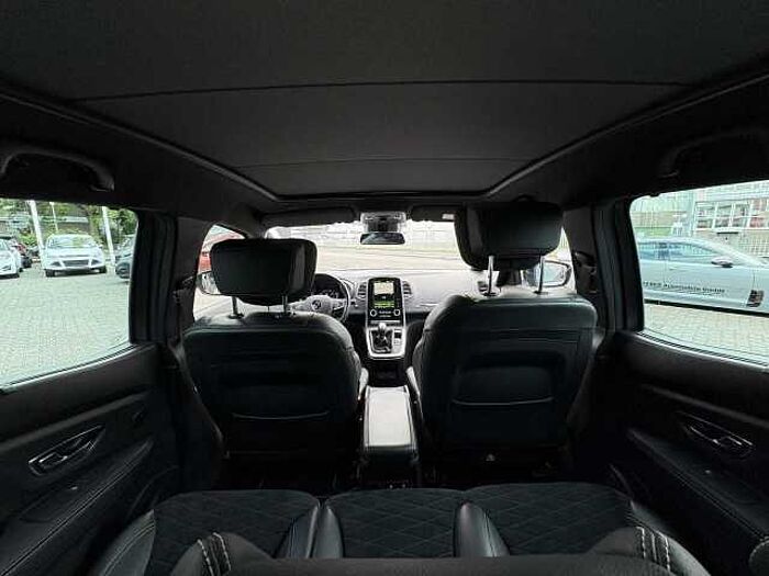 Renault Scenic IV Black Edition TCe 140