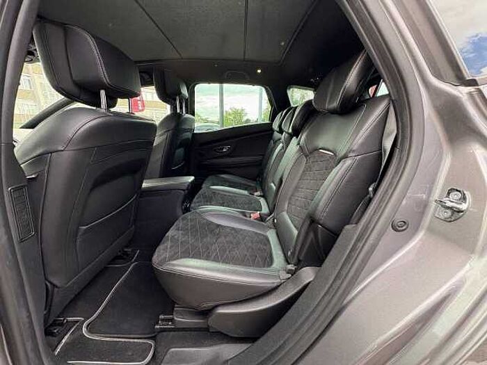 Renault Scenic IV Black Edition TCe 140