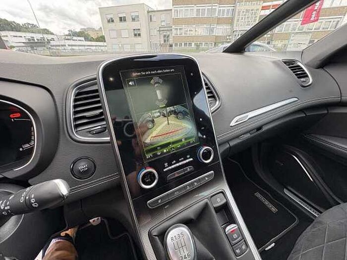 Renault Scenic IV Black Edition TCe 140