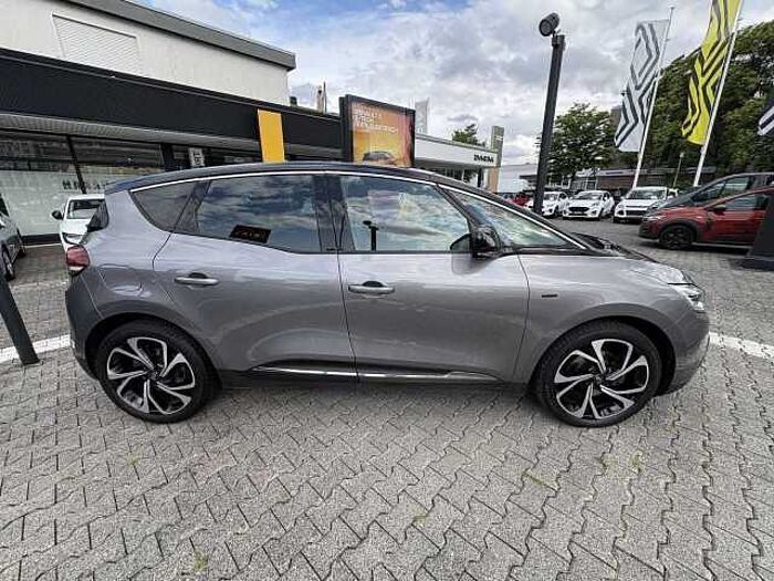 Renault Scenic IV Black Edition TCe 140