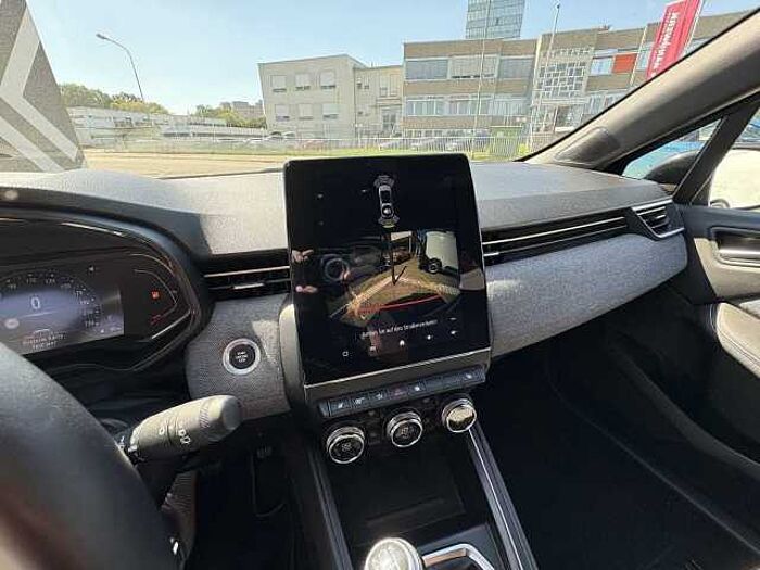 Renault Clio V Lutecia