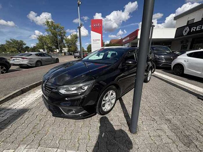 Renault Megane IV Lim. 5-trg. BOSE-Edition