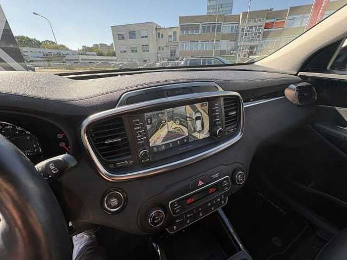 Kia Sorento Platinum Edition 4WD