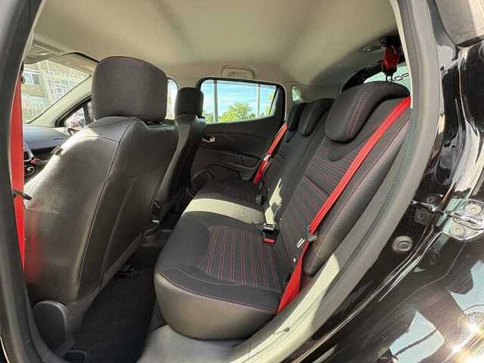 Renault Clio R. S. TCe 200