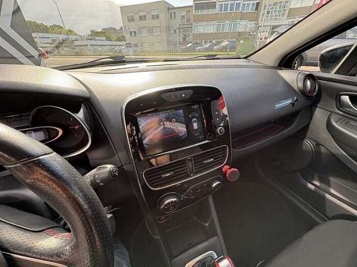 Renault Clio R. S. TCe 200