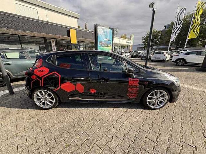 Renault Clio R. S. TCe 200