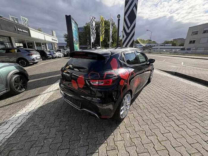 Renault Clio R. S. TCe 200