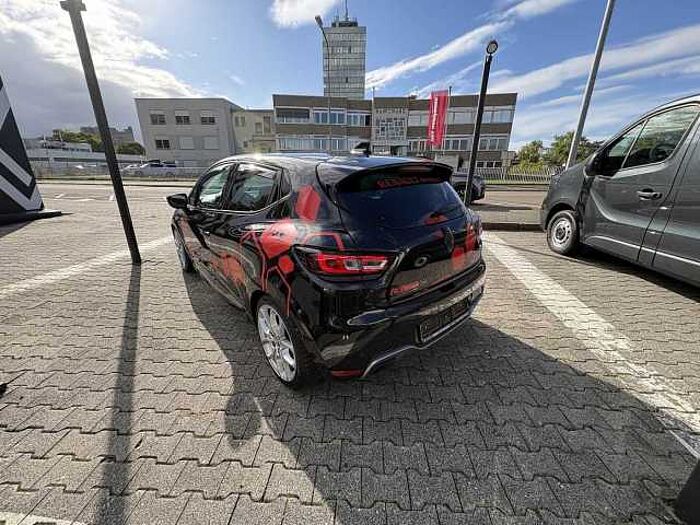 Renault Clio R. S. TCe 200