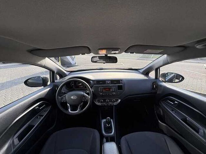 Kia Rio Edition 7