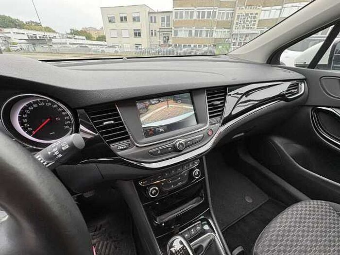 Opel Astra K Sports Tourer Active