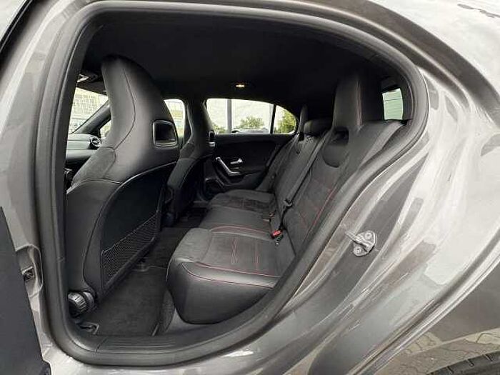 Mercedes-Benz A -Klasse (BM 177) A 35 AMG 4Matic (177.051)