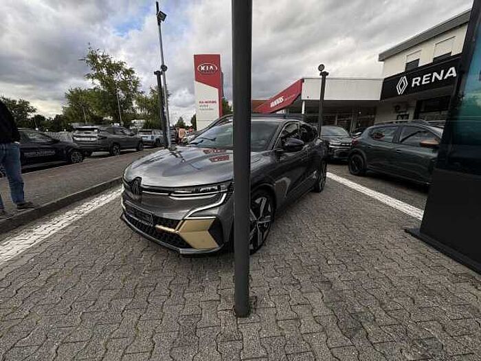 Renault Megane E-TECH Electric Iconic EV60 220HP E-Tech