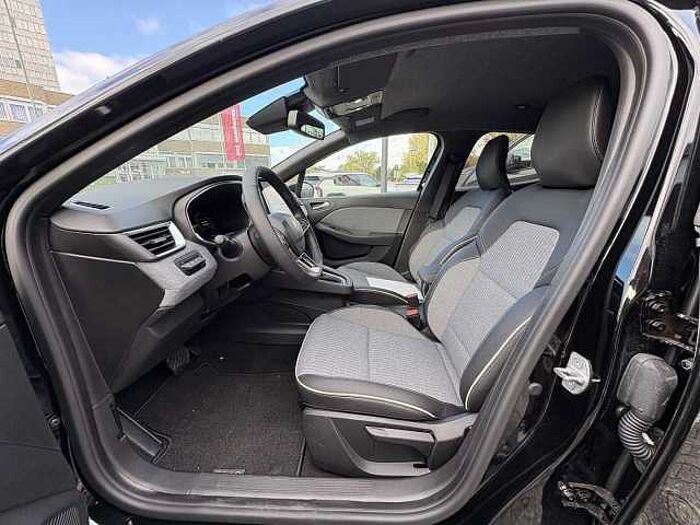 Renault Clio Techno E-Tech Full Hybrid 145