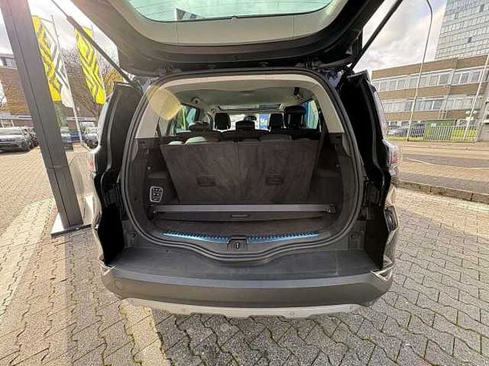 Renault Espace V Limited TCe 225