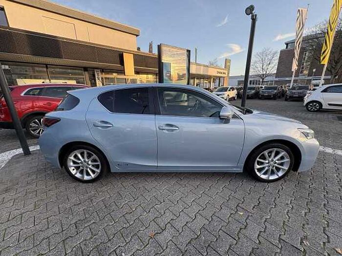 Lexus CT 200h Dynamic Line