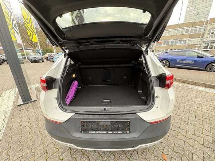 Opel Grandland (X) Ultimate 1.6 Turbo