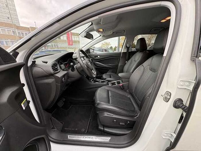 Opel Grandland (X) Ultimate 1.6 Turbo