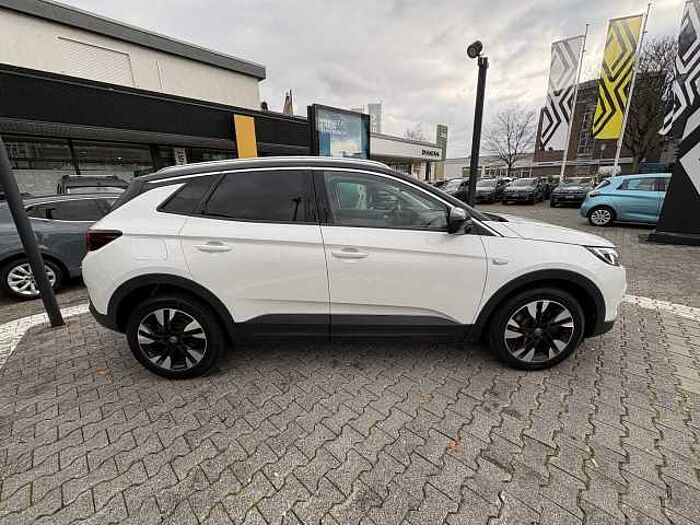 Opel Grandland (X) Ultimate 1.6 Turbo