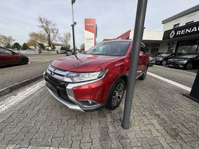 Mitsubishi Outlander Plus 4WD 2.2DI-D