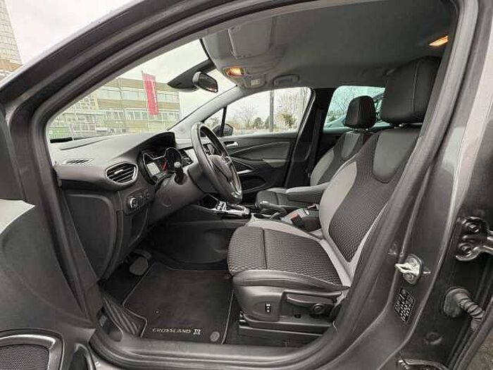 Opel Crossland (X) Ultimate 1.2 Turbo