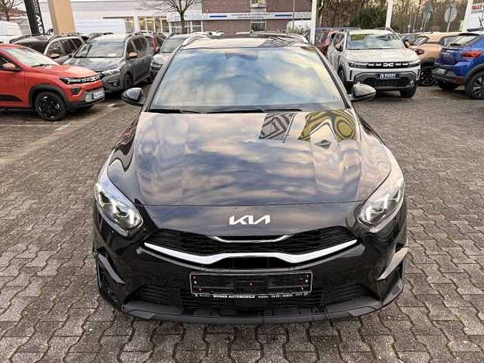 Kia cee'd / Ceed Ceed SW NIGHTLINE STD