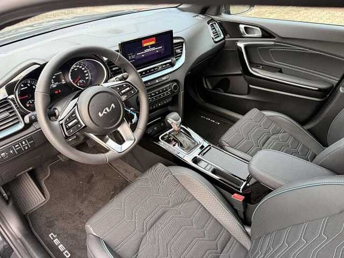 Kia cee'd / Ceed Ceed SW NIGHTLINE STD